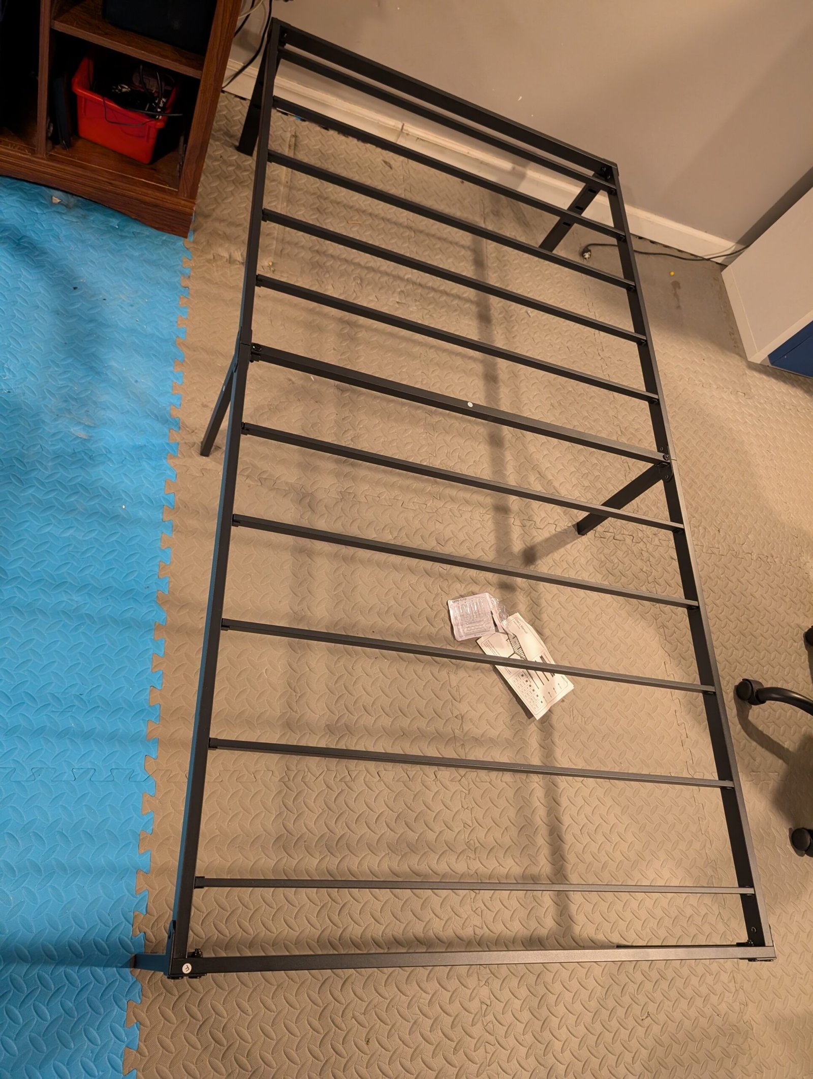 Frame assembled and ready to put the mattress on top, showing the sturdy setup